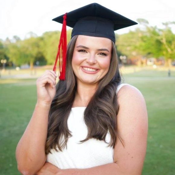 Meet your Posher, Kinley - Picture 1 of 1